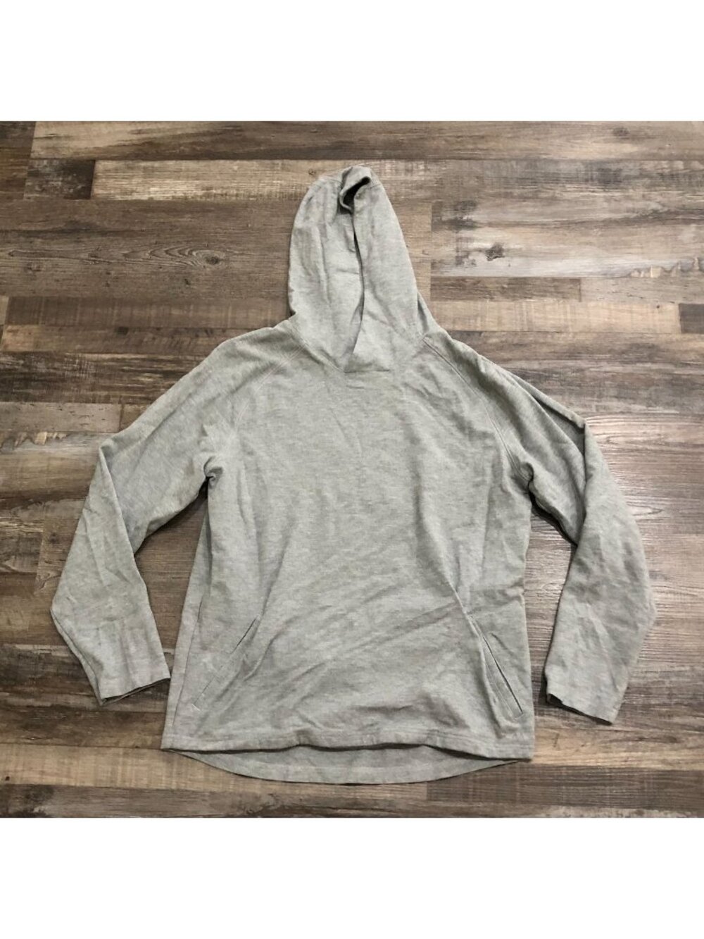 Mizzen+Main ProFlex Hoodie Mens Medium Gray Pullover Sweatshirt